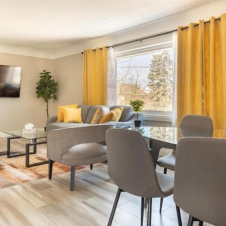 Entire 2 Bedroom Apartment Downtown - U3 Ватерлоо Экстерьер фото